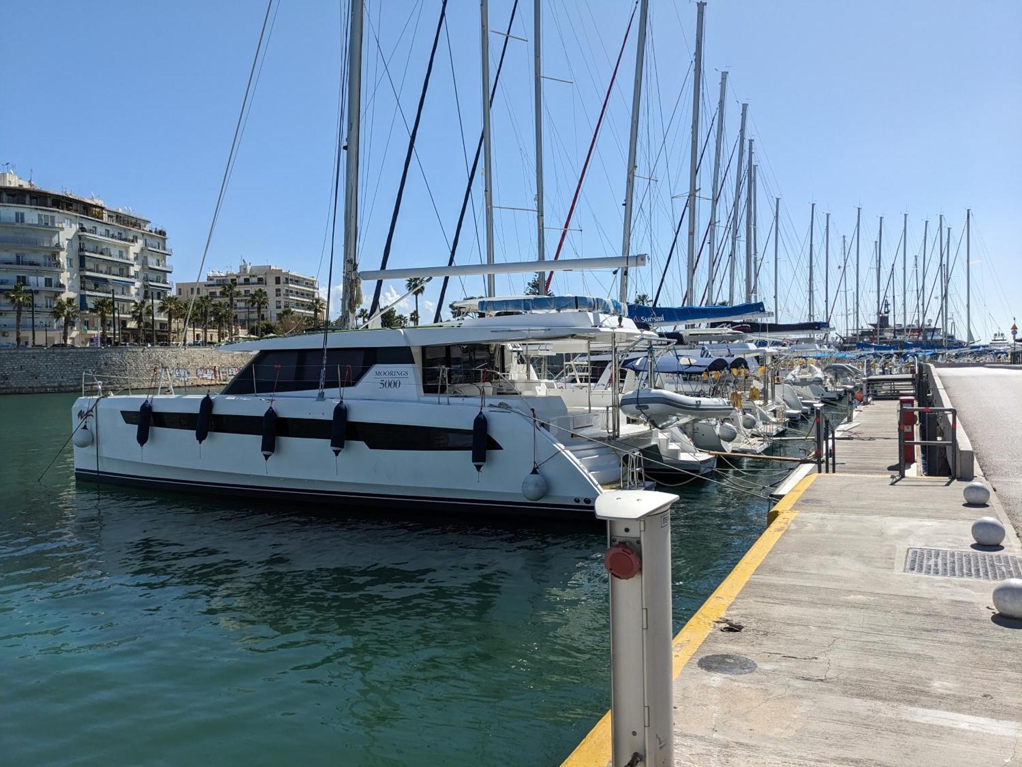 Harbor View Haven Apartment Пирея Екстериор снимка