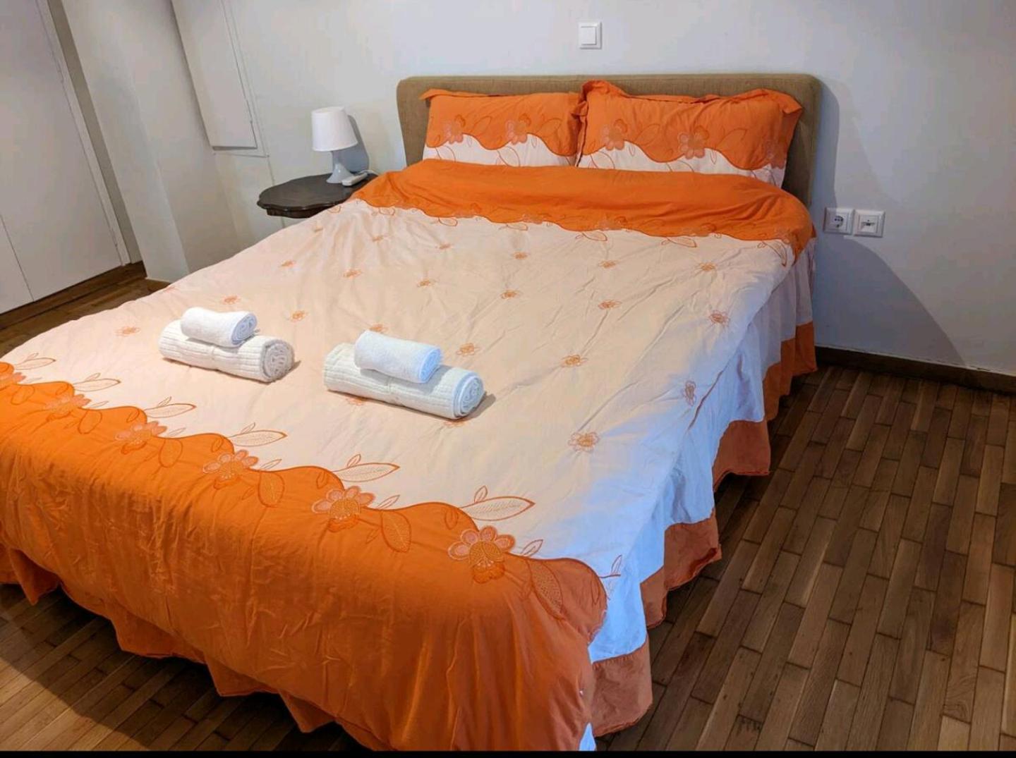 Harbor View Haven Apartment Пирея Екстериор снимка